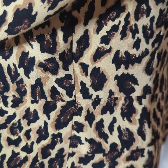 *2 for 20* Norton McNaughton Leopard vest - Picture 3 of 3